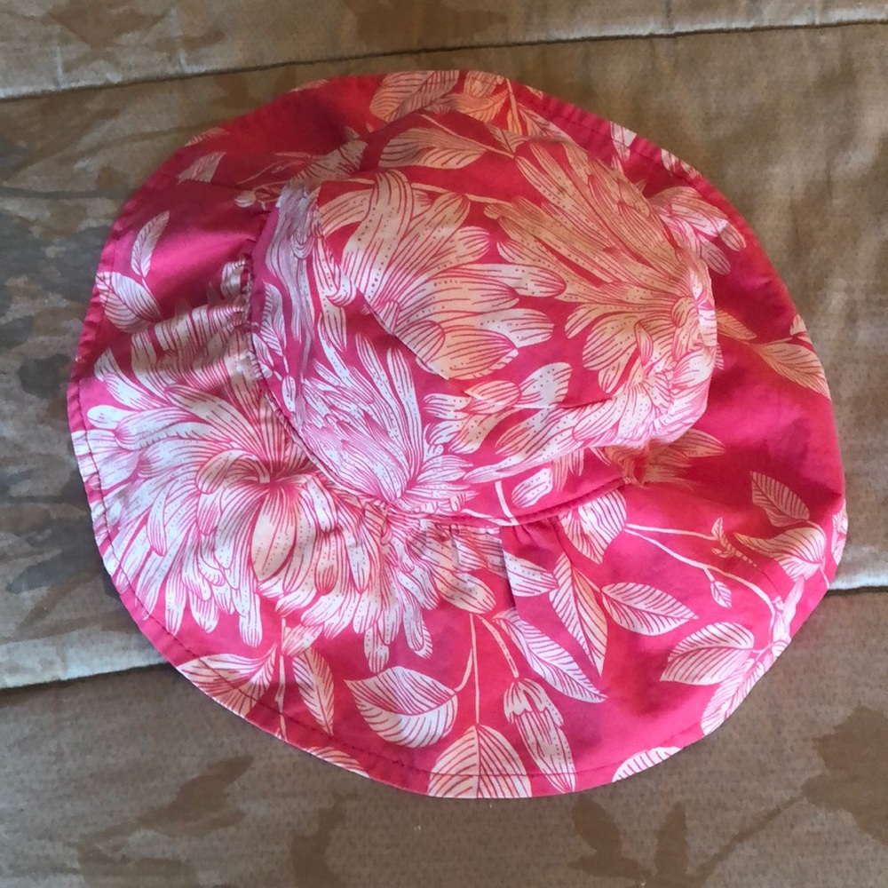 BabyGap Bucket Hat (size XS/S)